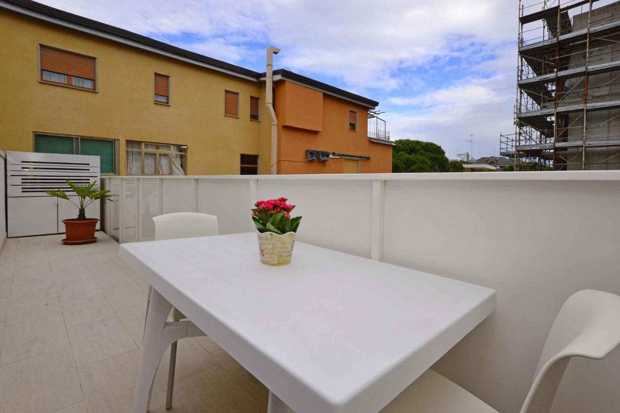 Apartments in Lignano 21656 Lignano Sabbiadoro Buitenkant foto
